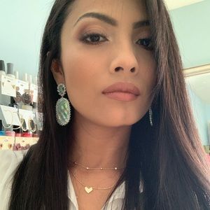 Meet your Posher, Linda